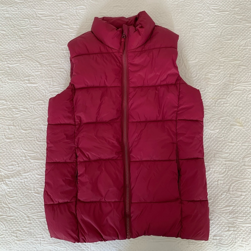 Old navy puffer vest